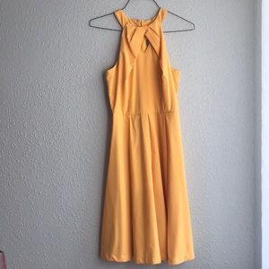 Lindy Bop golden halter dress